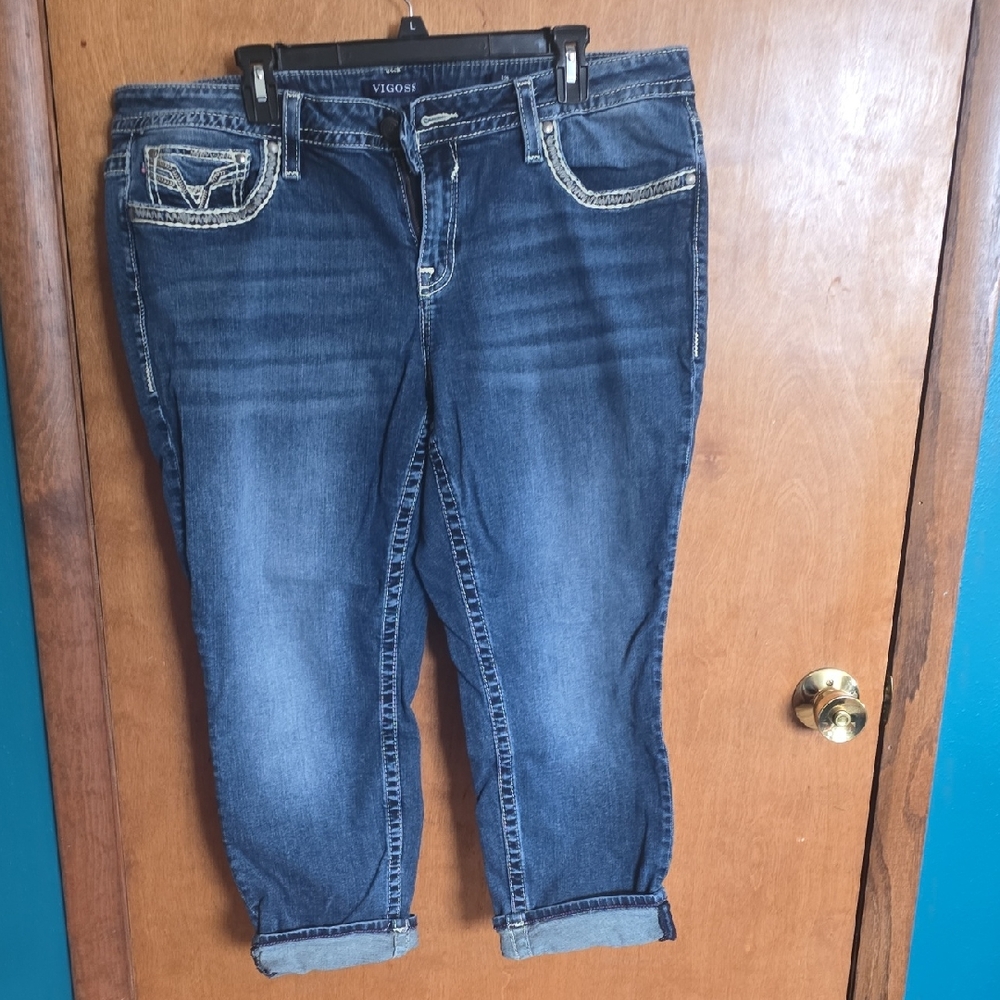 Vigoss Women's Dark Blue Capri Jeans